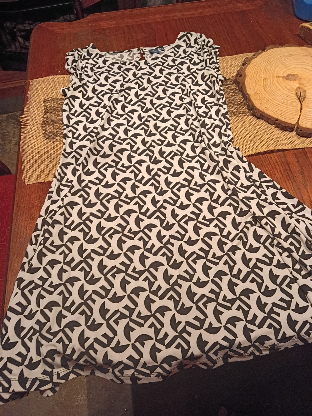 Women's Dress - Likely Tee (Short Sleeve)